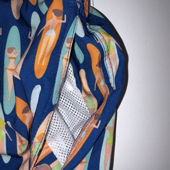 Two Left Feet Swimwear Men's Sz Small Swim Trunks Board Shorts Long Board Babes - Picture 8 of 14